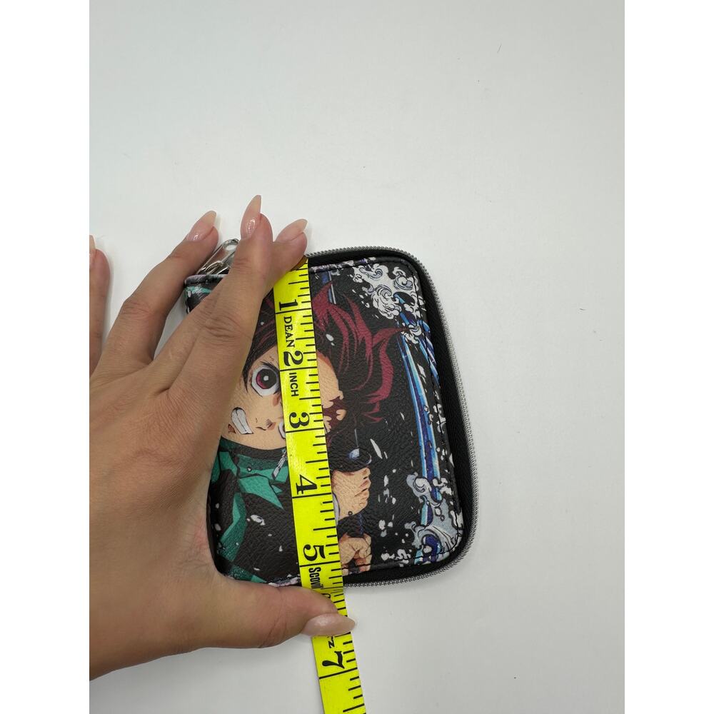 ✨ Funko Demon Slayer Tanjiro Kamado Checkerboard Wallet ✨ - Picture 8 of 9
